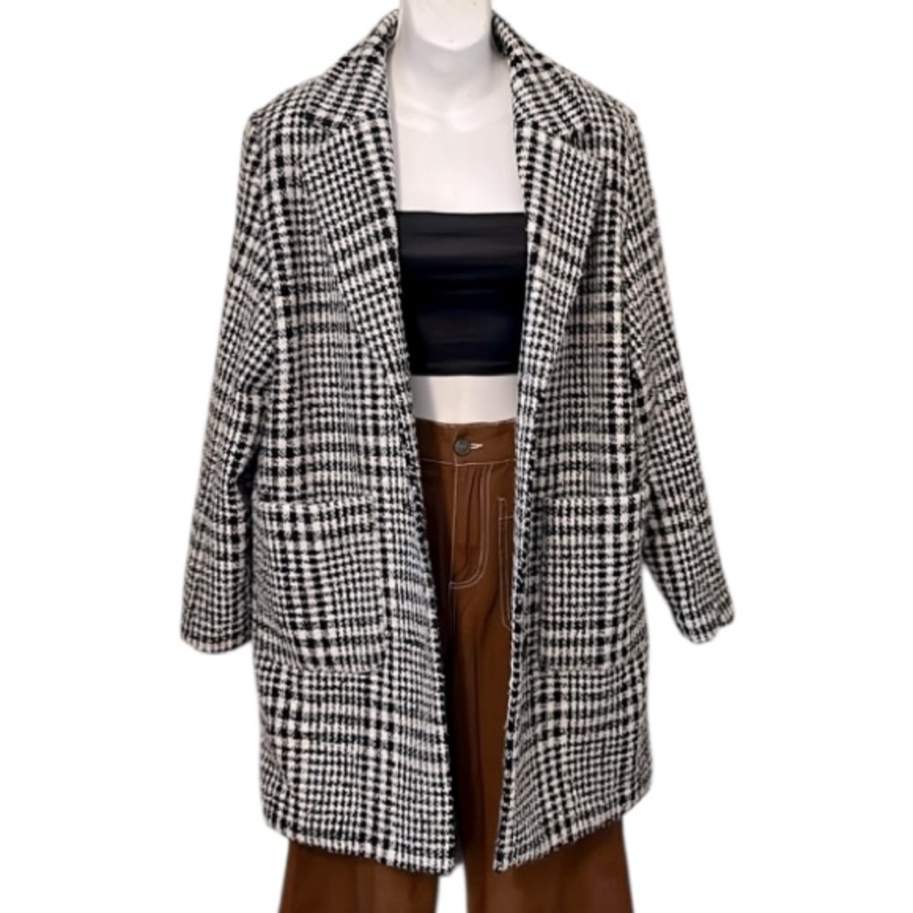 American Eagle Women’s Black & White Plaid Tweed Houndstooth Mid Length Coat S